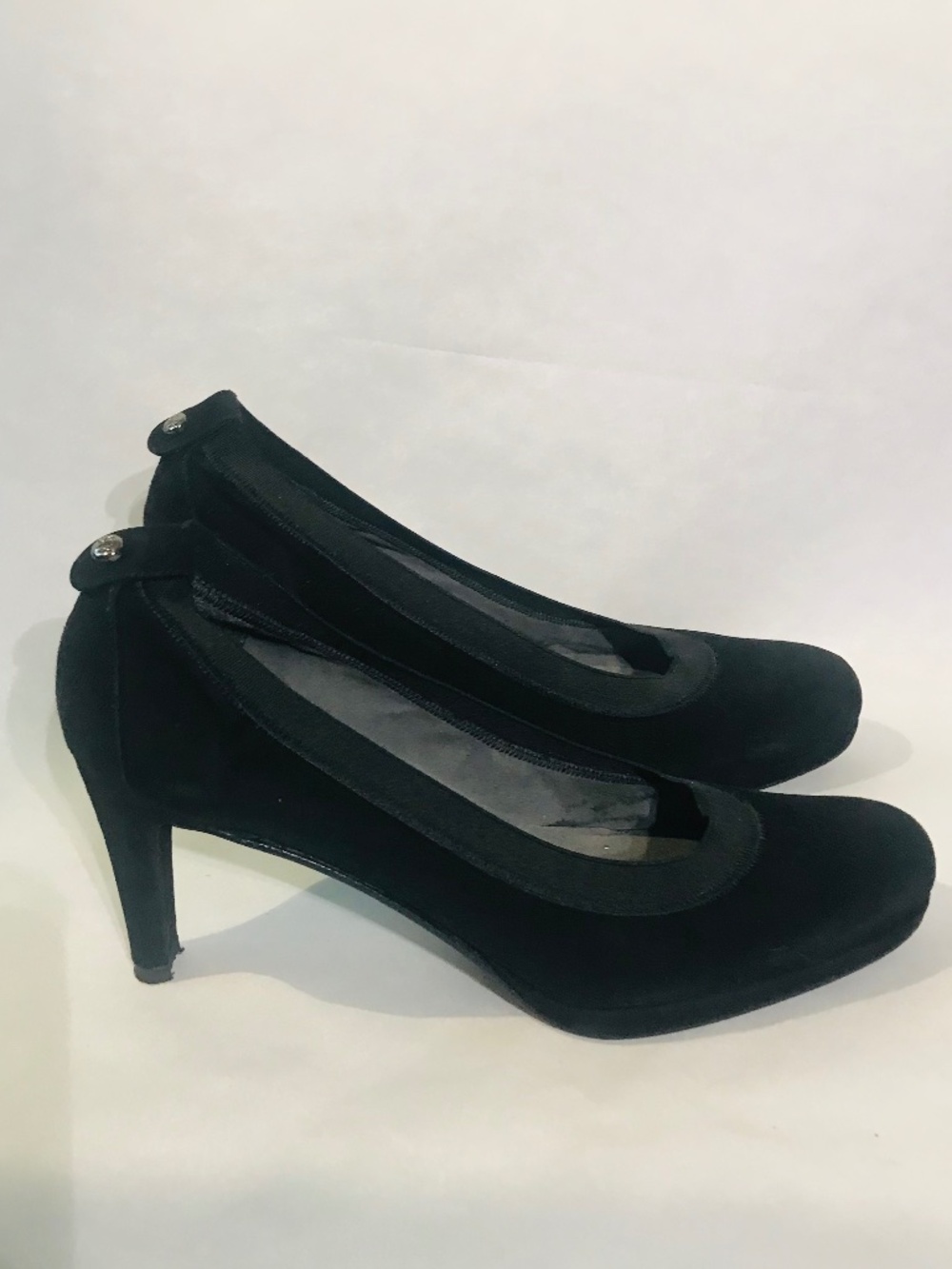 Stuart Weitzman Black Suede Rounded Toe Elasticized Trim Cocktail Pump Shoes 7.5
